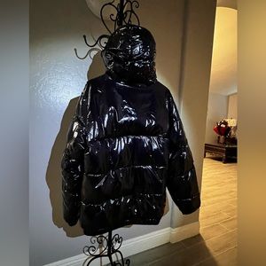 Zara navy blue puffer jacket !!